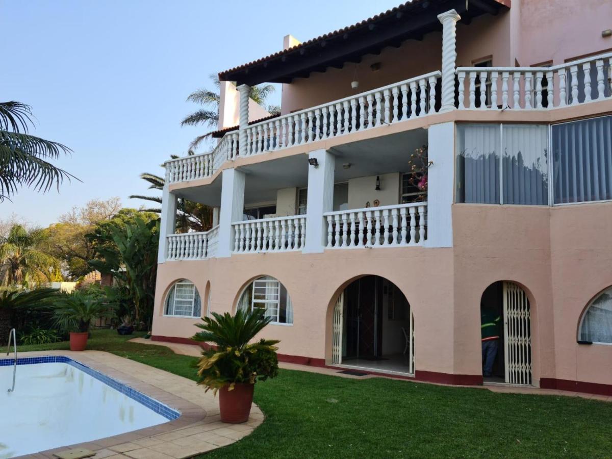 הארטביספורט Kosmos View Luxury Apartments מראה חיצוני תמונה